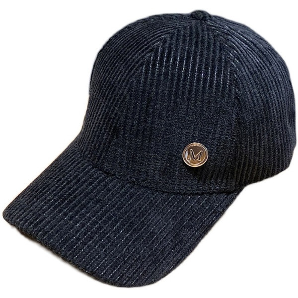 Női kordbársony sapka fém elemmel