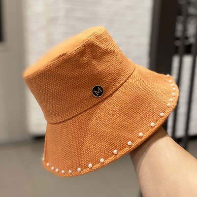 Ρετρό γυναικείο καπέλο με πέρλες και μεταλλικό στοιχείο