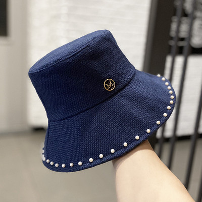 Ρετρό γυναικείο καπέλο με πέρλες και μεταλλικό στοιχείο