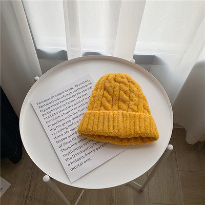 Πλεκτό χειμερινό καπέλο