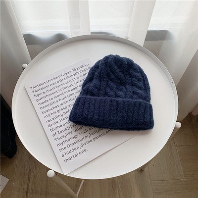 Πλεκτό χειμερινό καπέλο