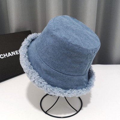 Női műbőr sapka - két arc