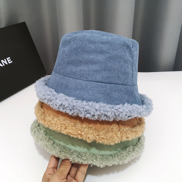 Női műbőr sapka - két arc