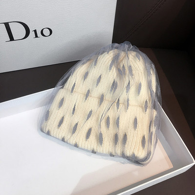 Új modell téli női tüll sapka