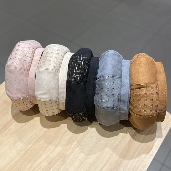 Női bársony barett sapka