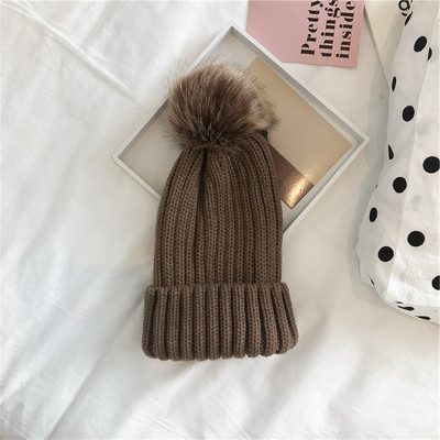 Φθινοπωρινό χειμερινό πλεκτό καπέλο με φούντα