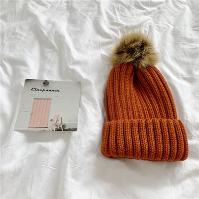 Φθινοπωρινό χειμερινό πλεκτό καπέλο με φούντα