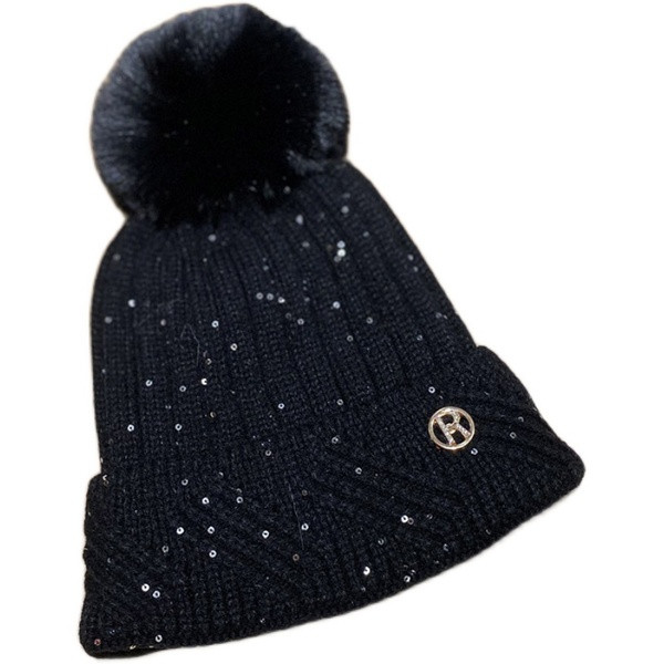 Palarie de iarna dama cu puf si pietre