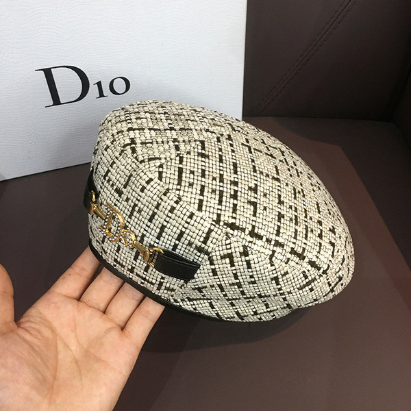 Καρό γυναικείο μπερέ με μεταλλικό στοιχείο