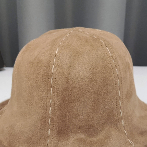 Női sapka kétoldalas pehellyel több színben