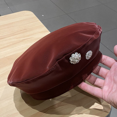 Γυναικείο καπέλο με πέτρες - μπερέ