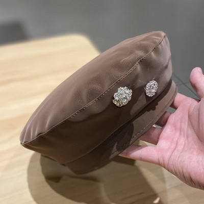 Γυναικείο καπέλο με πέτρες - μπερέ