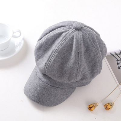 Alkalmi női beret típusú sapka - többféle színben