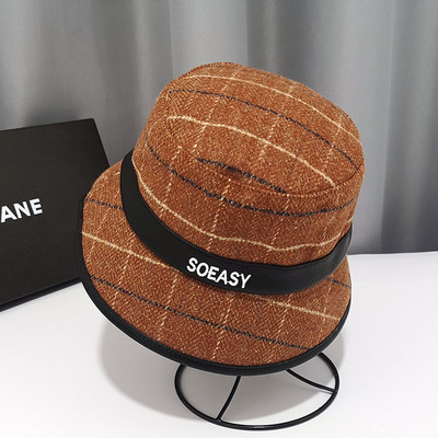 Női alkalmi gyapjú sapka felirattal