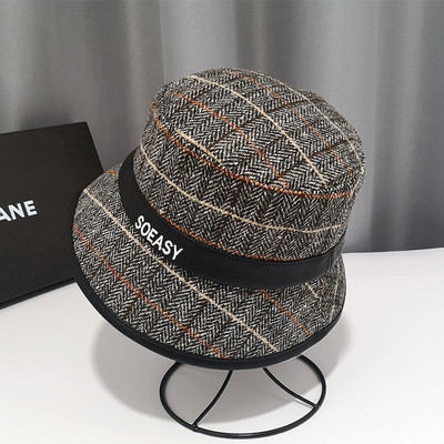 Női alkalmi gyapjú sapka felirattal