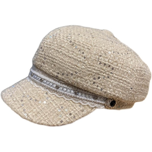 ÚJ Modell női kalap flitterrel és fém lánccal