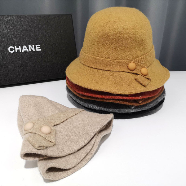 Hétköznapi női téli sapka több színben