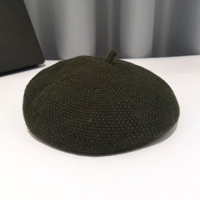 Női sapka retro stílusú svájcisapka