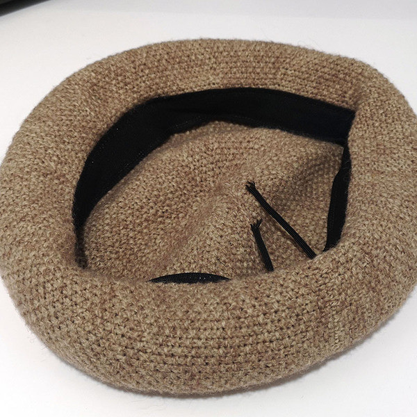 Női sapka retro stílusú svájcisapka