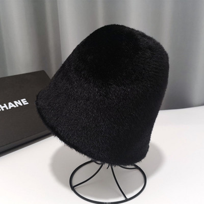 Őszi téli női sapka sima modell több színben