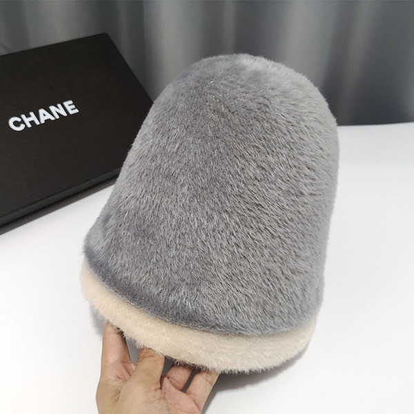 Őszi téli női sapka sima modell több színben