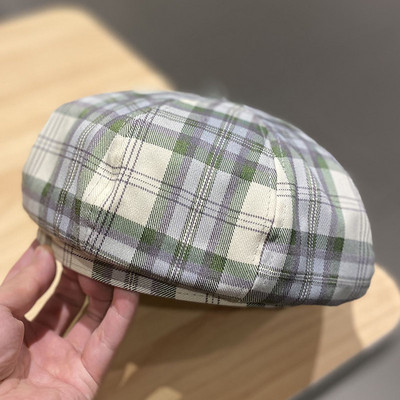 Καθημερινό καρό καπέλο μπερέ
