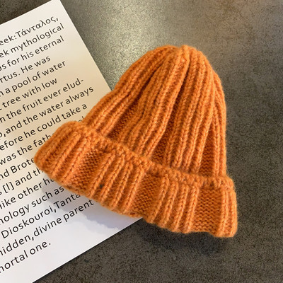 Kötött női sapka-sima modell