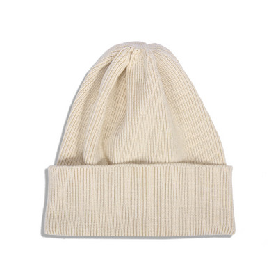 Modern kötött őszi-téli sapka