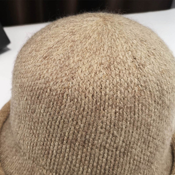 Retro stílusú alkalmi női sapka több színben