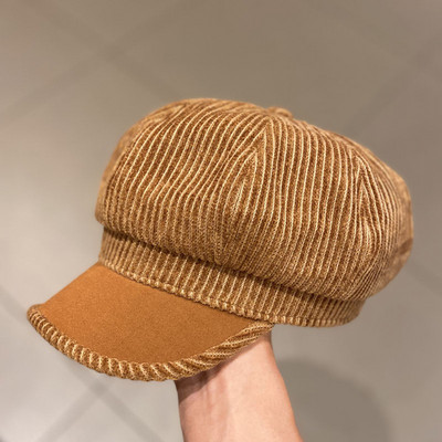 Női kordbársony sapka napellenzővel