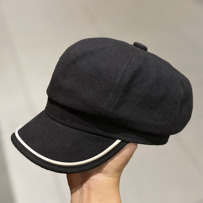 Γυναικεία τραγιάσκα με γείσο