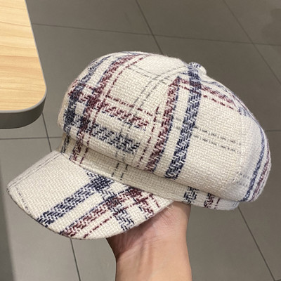 Μάλλινο γυναικείο καρό καπέλο με γείσο