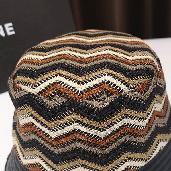 Kockás női horgászkalap két színben