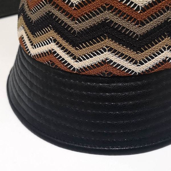 Kockás női horgászkalap két színben