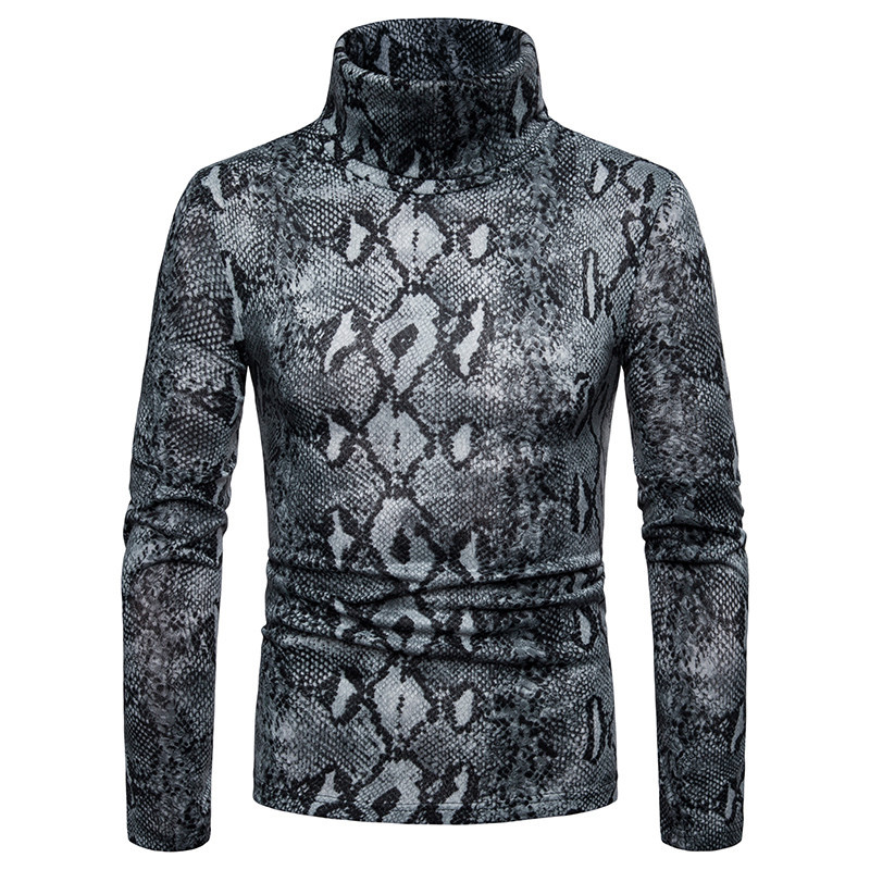 Μοντέρνο ανδρικό πουλόβερ μοντέλο με άνιμαλ εκτύπωση