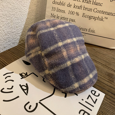 Modern női kockás sapka