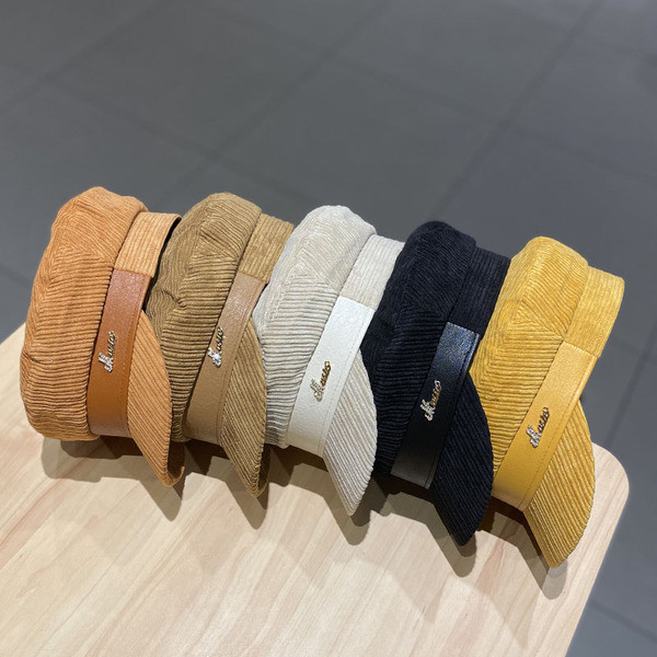 Női kordbársony sapka napellenzővel