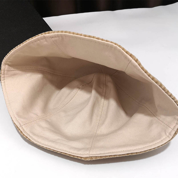 Női alkalmi kordbársony sapka több színben