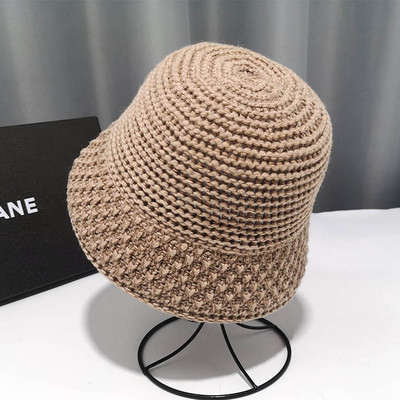 Új modell kötött női sapka télire