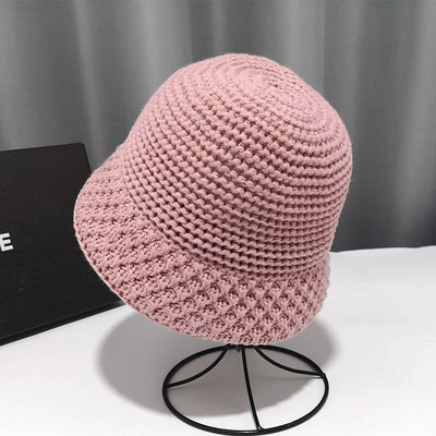 Új modell kötött női sapka télire