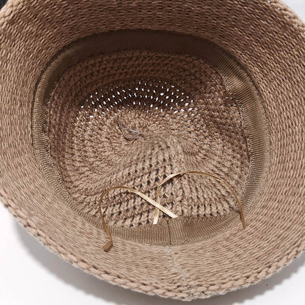 Új modell kötött női sapka télire