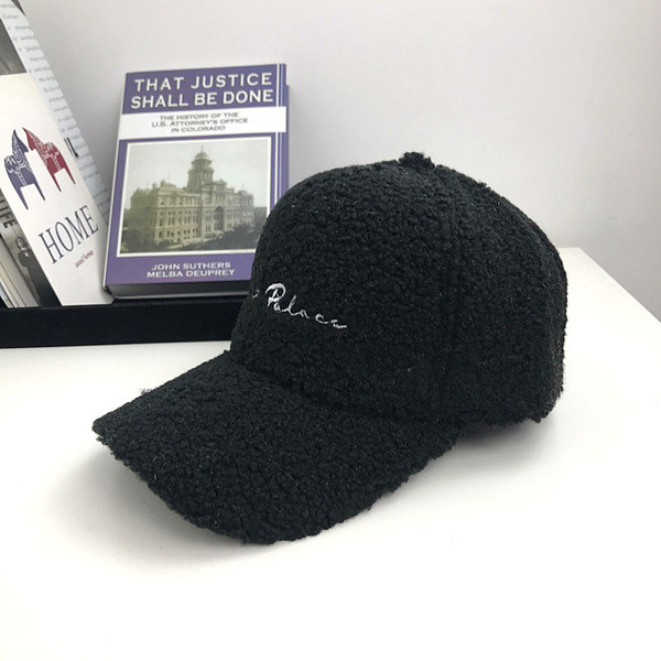 Νέο μοντέλο γυναικείο καπέλο με κέντημα και γείσο