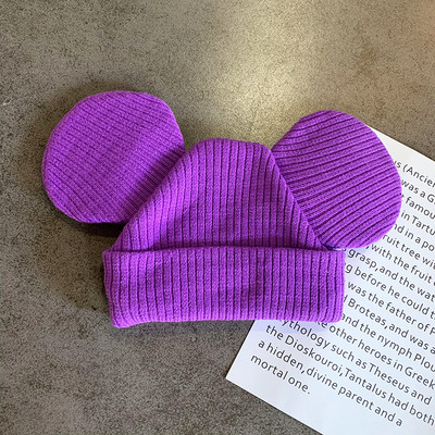 Modern női gyapjú sapka 3D elemekkel