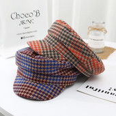 Γυναικεία καρό τραγιάσκα με γείσο