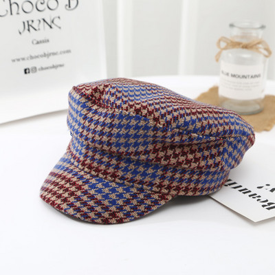 Γυναικεία καρό τραγιάσκα με γείσο