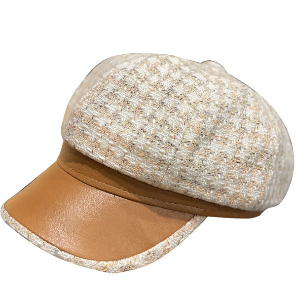 Női téli sapka napellenzővel