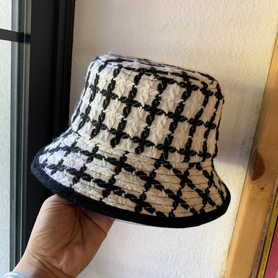 Kockás női sapka-retro stílus