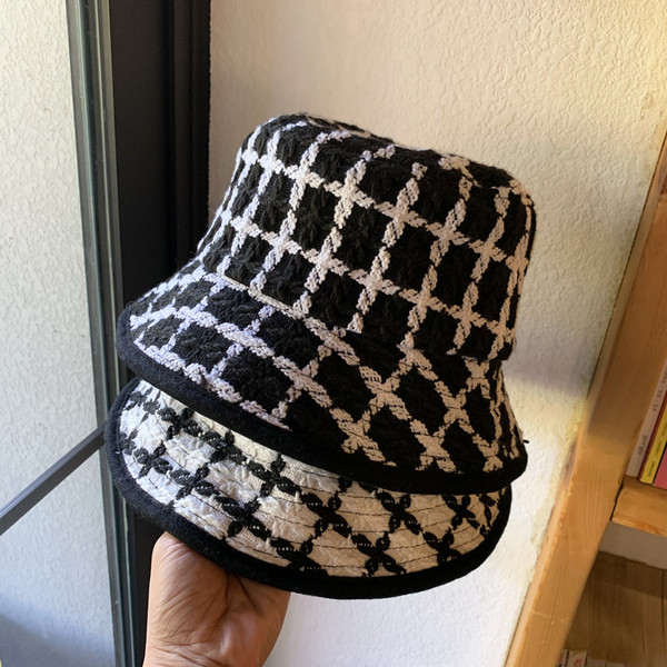 Kockás női sapka-retro stílus