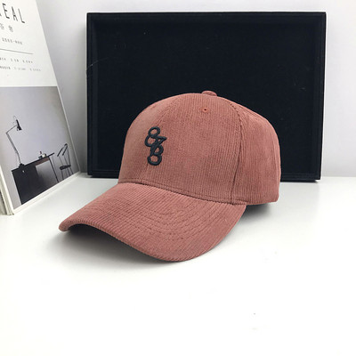 Σπορ-casual γυναικείο καπέλο με κέντημα και γείσο