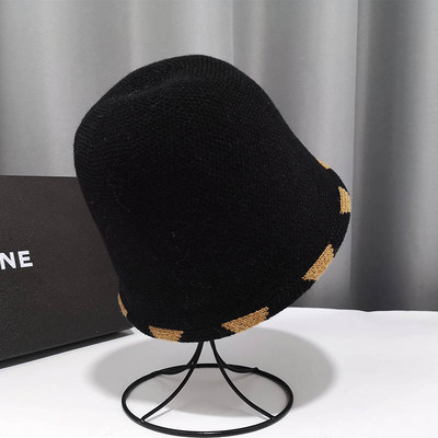 Őszi téli női kötött sapka horgásztípus